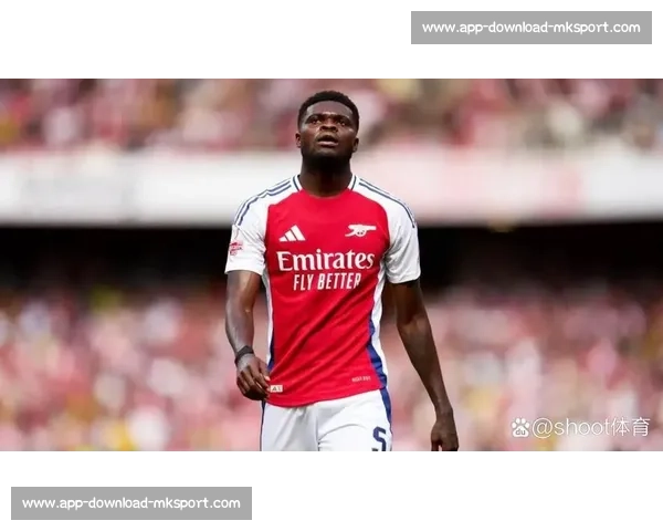 托马斯续约谈判破裂！阿森纳敲定 1100 万欧替代者，中场洗牌倒计时