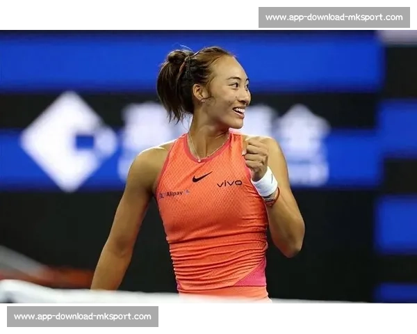 郑钦文温网首秀苦战三盘憾负 草地征程再遇瓶颈仍展韧性 郑钦文温网首秀苦战三盘憾负 草地征程再遇瓶颈仍展韧性