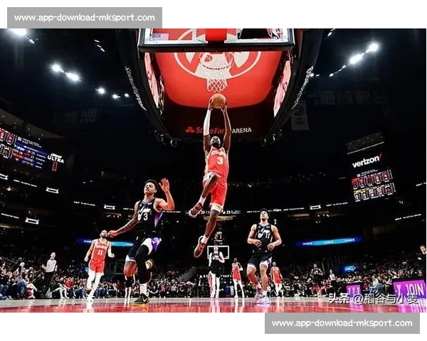 老鹰 4 年 6200 万锁定亚历山大 - 沃克 活塞 2 年 2900 万签下勒韦尔