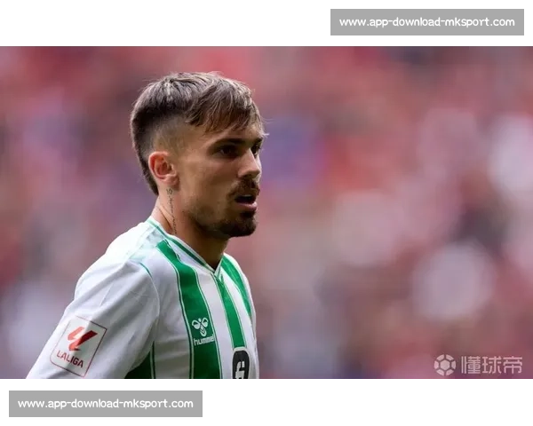 迪马济奥：科莫 1700 万欧领跑克雷斯韦尔争夺战，罗马拉齐奥虎视眈眈