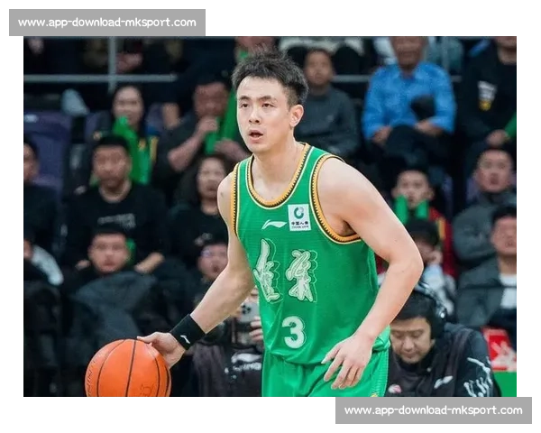 男篮集训再调整：赵维伦因学分离队，张镇麟伤退，郭士强或启用赵继伟 + 王俊杰